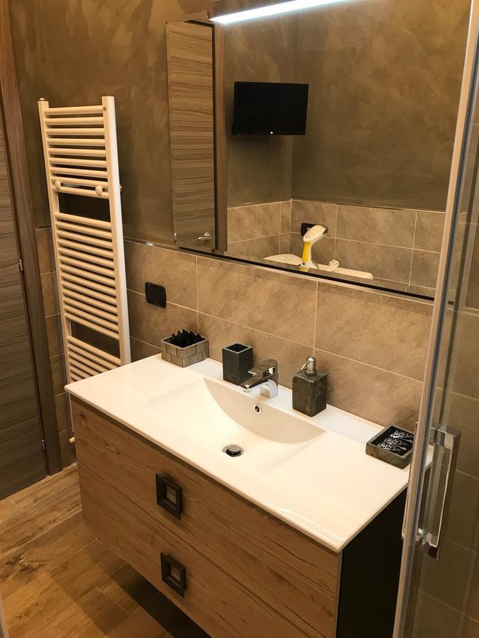 Sforza Apartment Near Duomo Milano Exteriör bild