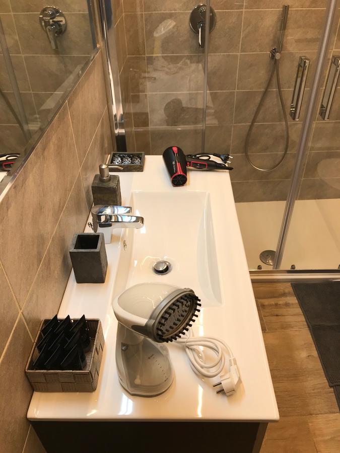 Sforza Apartment Near Duomo Milano Exteriör bild