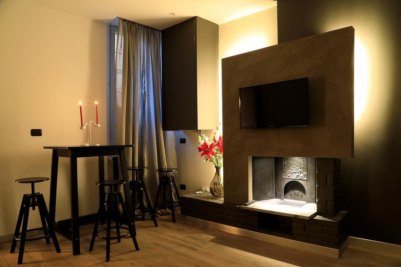 Sforza Apartment Near Duomo Milano Exteriör bild